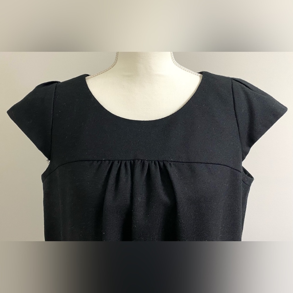 GAP Womens M Solid Black Dress Classic Essential 90s Minimalism Preppy Retro - Picture 2 of 16